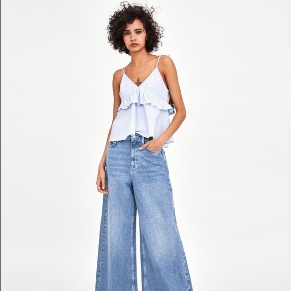 Ruffled Tank Top - Picture 3 of 4